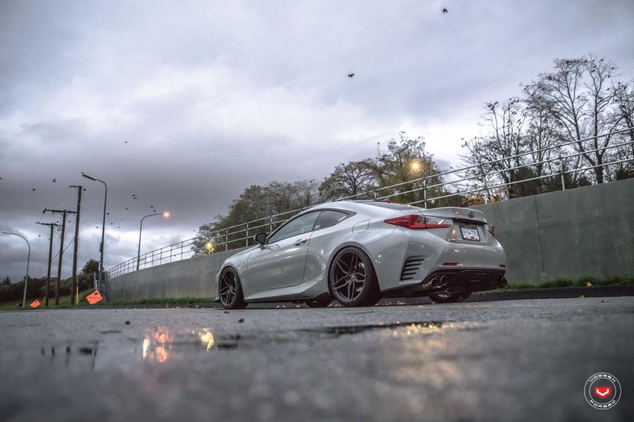  Lexus RC F on Vossen Wheels (HC-2) 2017 года  (фото 5 из 12)
